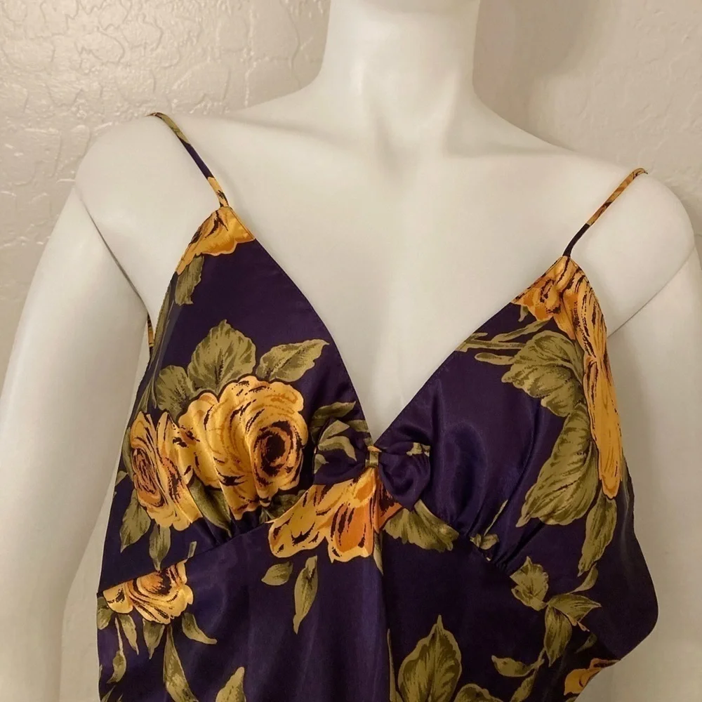 Linda vintage purple